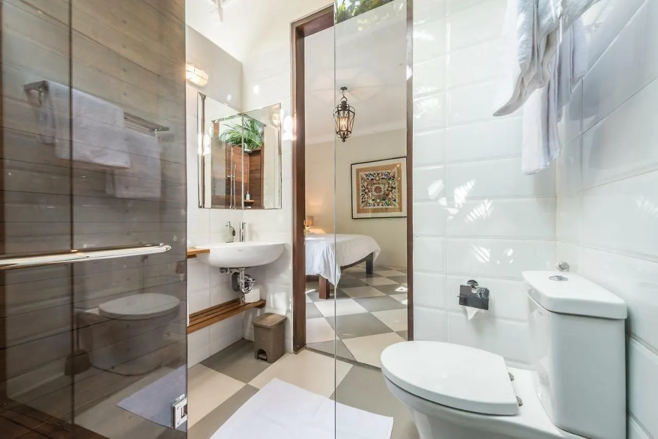 Central 3 Bedroom Villa Close To Seminyak Beach